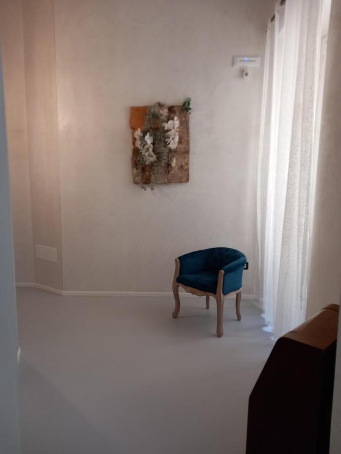 Flower Rooms Cagliari Luaran gambar