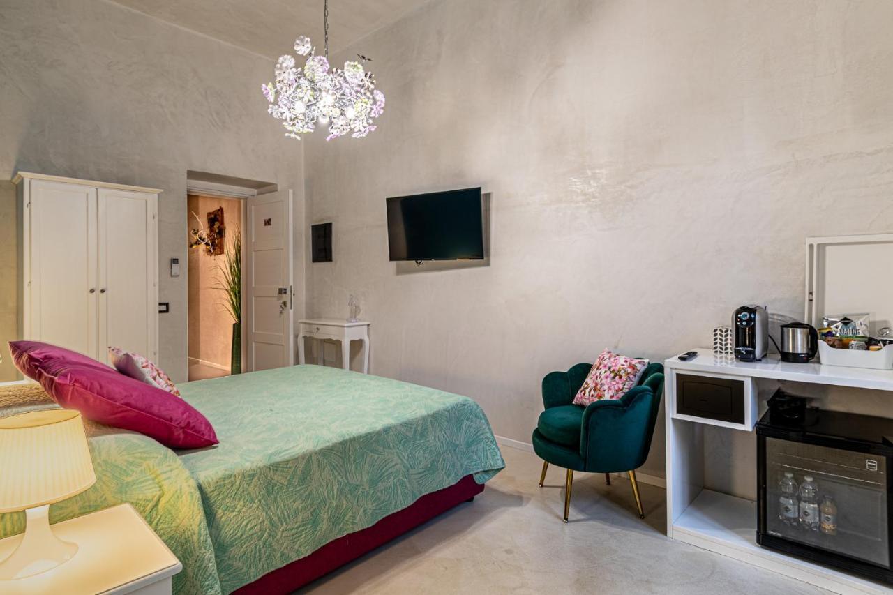 Flower Rooms Cagliari Luaran gambar