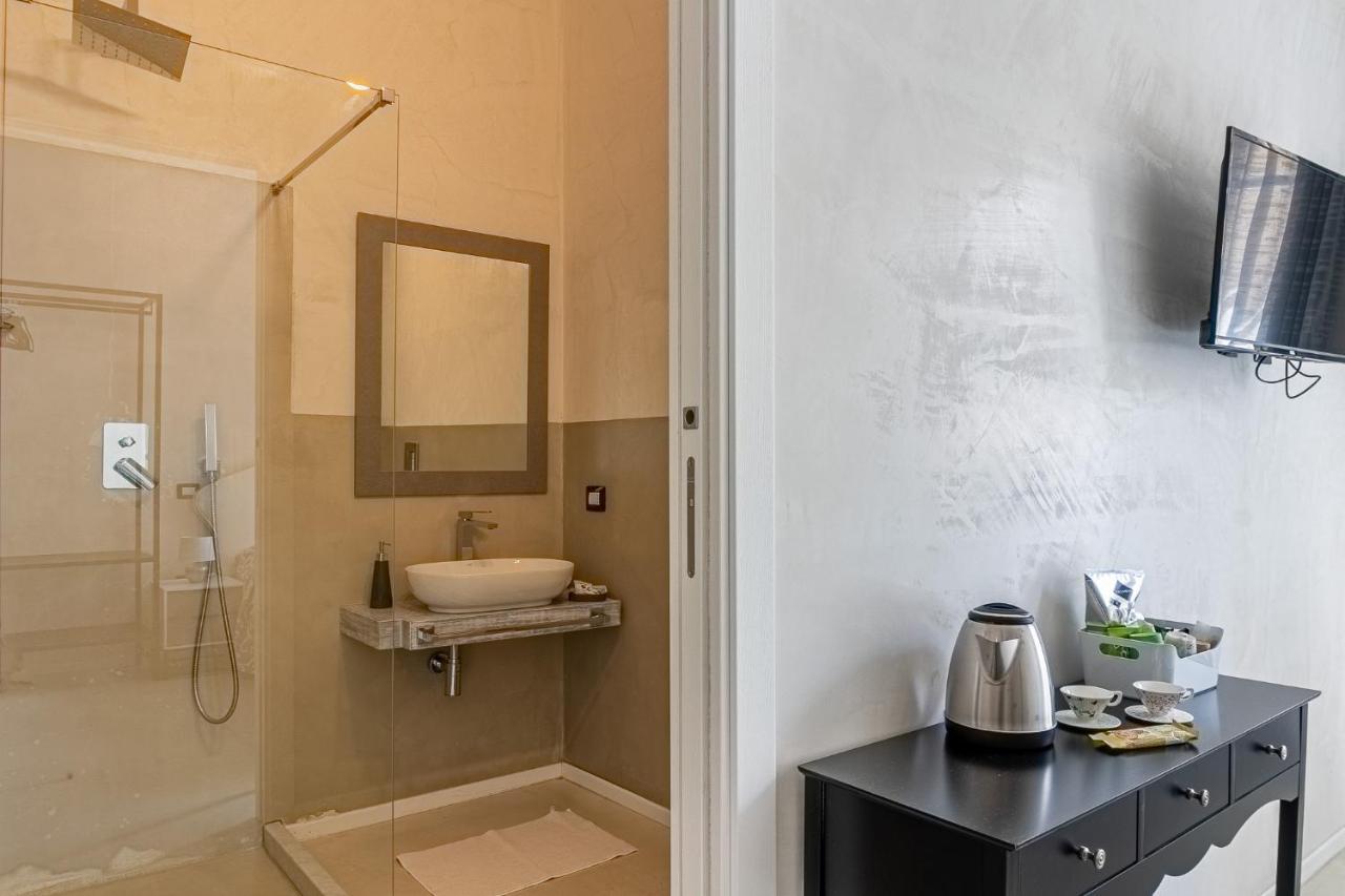 Flower Rooms Cagliari Luaran gambar