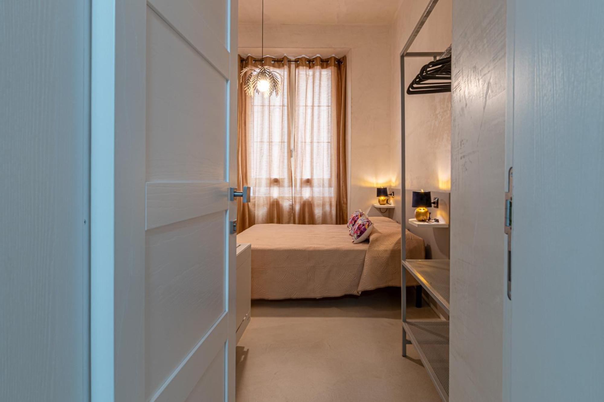 Flower Rooms Cagliari Luaran gambar